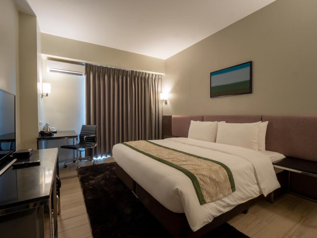 Sequoia Hotel Manila Bay Paranaque City Eksteriør bilde